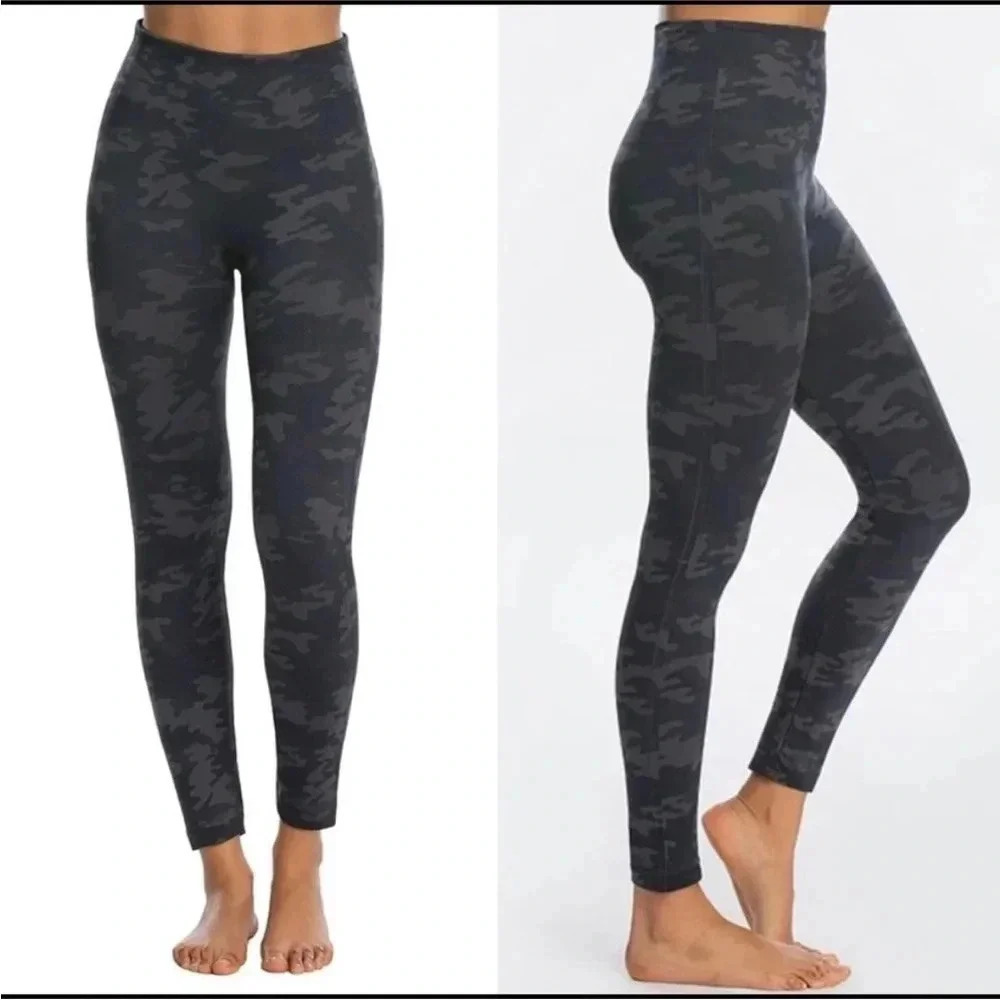 Spanx Seamless‎ Camo Leggings